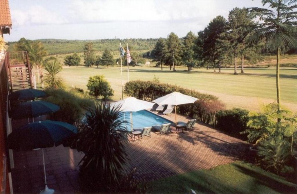 White River Golf Lodge Bagian luar foto